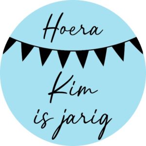 Stickers 50mm rond Hoera Naam is jarig met slinger | per 5 stuks